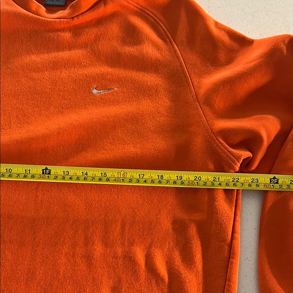 Nike Orange Crewneck Sweatshirt with Ribbed Cuffs - Picture 5 of 7